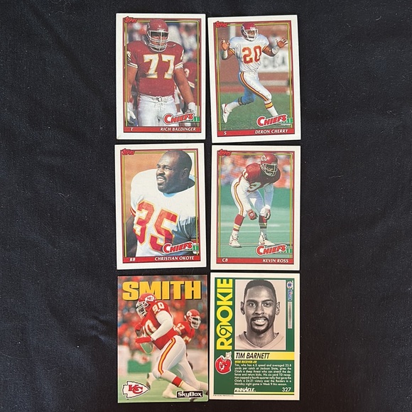 14 MINT KANSAS CHIEF Assortment of NFL Collector Trading Cards - Picture 10 of 11